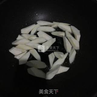 怀山药烩海参的做法步骤：4