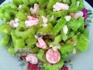 醉虾拌苦瓜的做法步骤：7