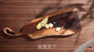 让人一吃就忘不了的鱼米花的做法步骤：2