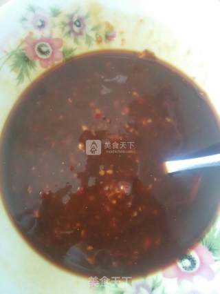 烙饼卷鸡蛋的做法步骤：2