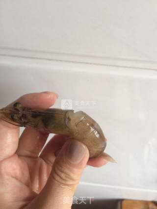 蒜蓉粉丝开背虾的做法步骤：2