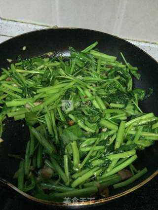 蒜香空心菜的做法步骤：7