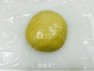 中种肉松面包卷的做法步骤：9