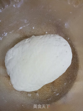 茴香猪肉馅饼的做法步骤：2