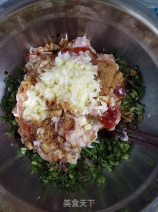 茴香猪肉馅饼的做法步骤：6