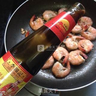蚝油胡椒虾的做法步骤：6