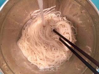 亦简亦繁均是好味之家常阳春面的做法步骤：8