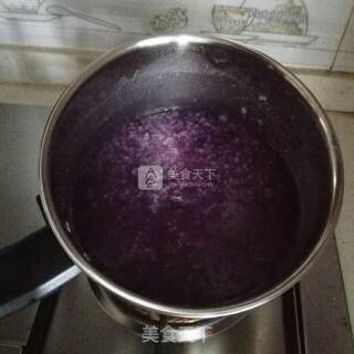 宝宝辅食——紫薯小米青菜粥的做法步骤：4