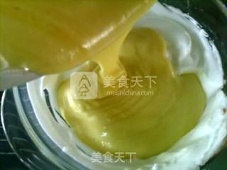 奶酪戚风蛋糕的做法步骤：15