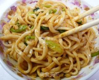 油泼拉条子的做法步骤：7