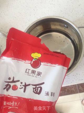 红果美味番茄汤的做法步骤：2