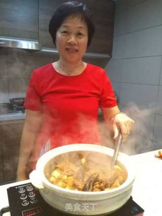 开心果姐姐野生海参焖纯种土猪肉的做法步骤：9