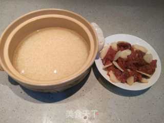 开心果姐姐马蹄牛肉肽米煲仔饭的做法步骤：2