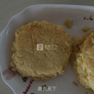 米饭鸡蛋饼的做法步骤：3