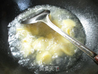 土豆烧素鸡的做法步骤：4