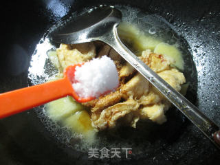 土豆烧素鸡的做法步骤：6