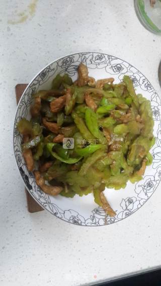苦瓜炒肉的做法步骤：5