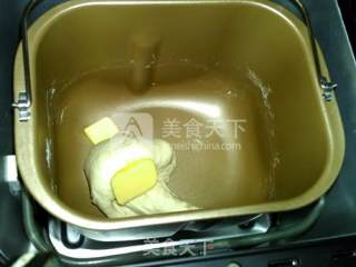 蜂蜜巧克力奶酪小餐包的做法步骤：3