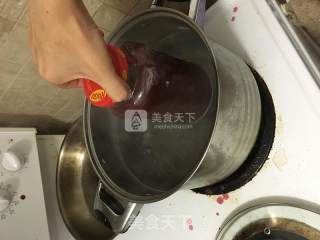 新鲜时令制作黑布霖果酱的做法步骤：7