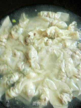 香菇馄饨的做法步骤：7