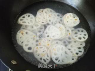 干锅藕片的做法步骤：2