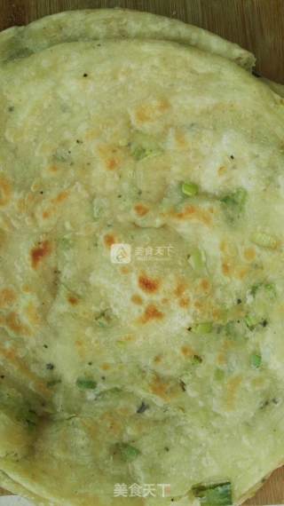 不用发面的葱花油饼的做法步骤：7