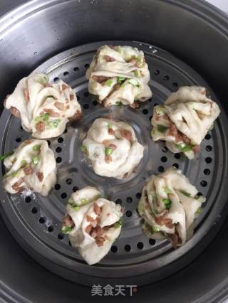 零基础做花卷的做法步骤：9