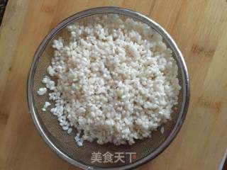 葱香烧麦的做法步骤：1