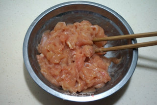 椒香鸡柳的做法步骤：2
