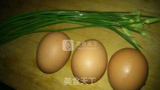 韭菜花炒鸡蛋的做法步骤：1