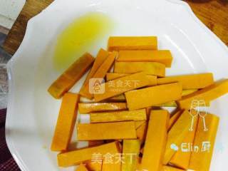 咸蛋南瓜的做法步骤：2