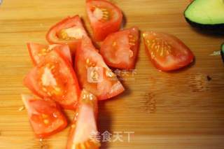 营养晚餐——牛油果沙拉&香煎三文鱼的做法步骤：8