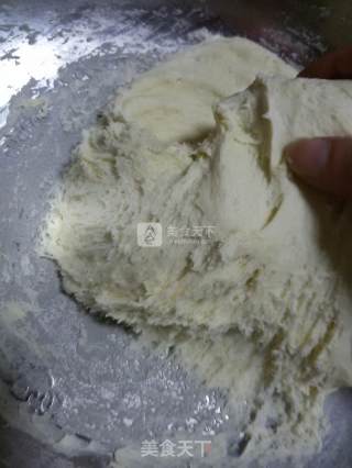 梅菜豆干肉包的做法步骤：7