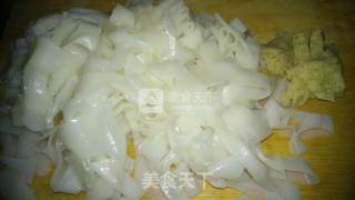 黄瓜拌凉皮的做法步骤：2