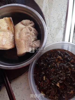 梅菜扣肉的做法步骤：1