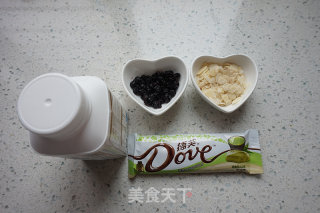 炒酸奶的做法步骤：1
