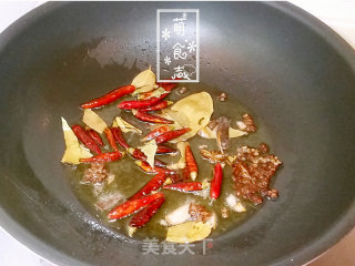麻辣十三香小龙虾的做法步骤：6