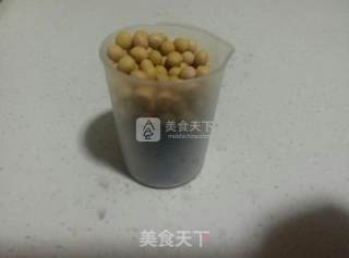 黑豆豆浆的做法步骤：1