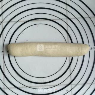 热狗肠仔包的做法步骤：4