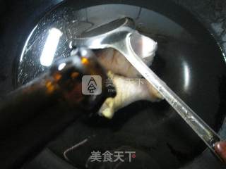 青菜冬瓜鸡腿汤的做法步骤：2
