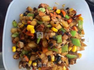香菇土豆什锦蛋炒饭的做法步骤：14