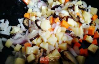 懒人西红柿炖牛肉片（无大料版）的做法步骤：5
