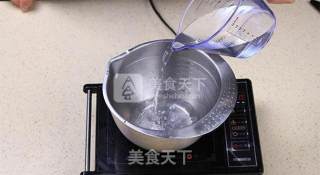 夏日清凉的芒果布丁的做法步骤：1