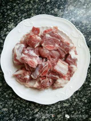 小土豆炖排骨的做法步骤：3