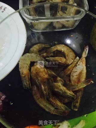 蒜蓉富贵虾的做法步骤：1