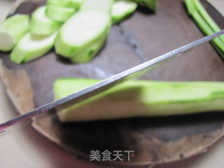 粉丝剁椒蒸丝瓜的做法步骤：4