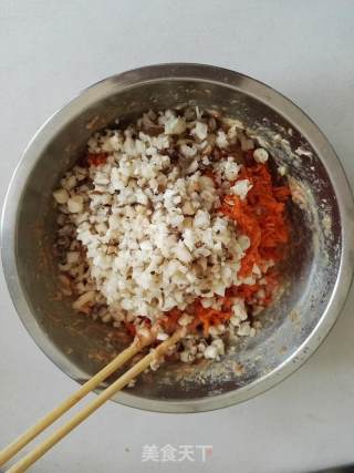 鲜蘑肉馅馄饨的做法步骤：5