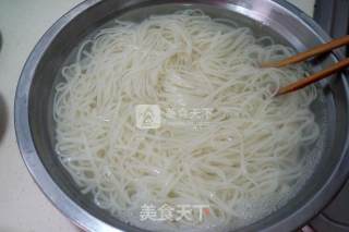 香菇酱凉拌面的做法步骤：3