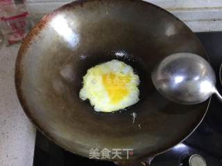 美味酸豆角蛋炒饭的做法步骤：2