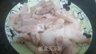 青椒回锅肉的做法步骤：3